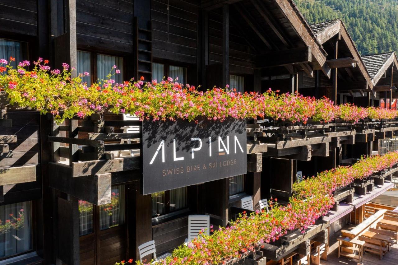 Alpina Lodge *